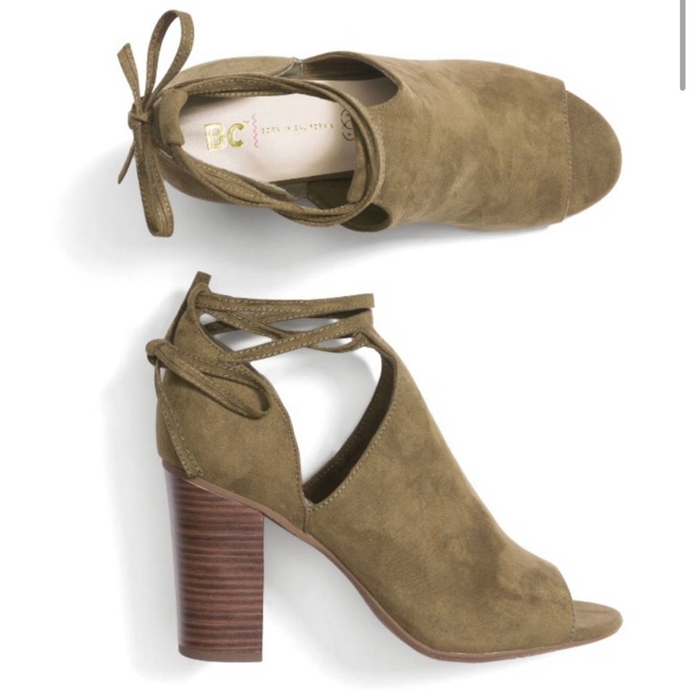 BC Footwear- Set Me Free Suede Heel
